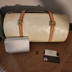 Purse, Wallet, Gift Card Bundle